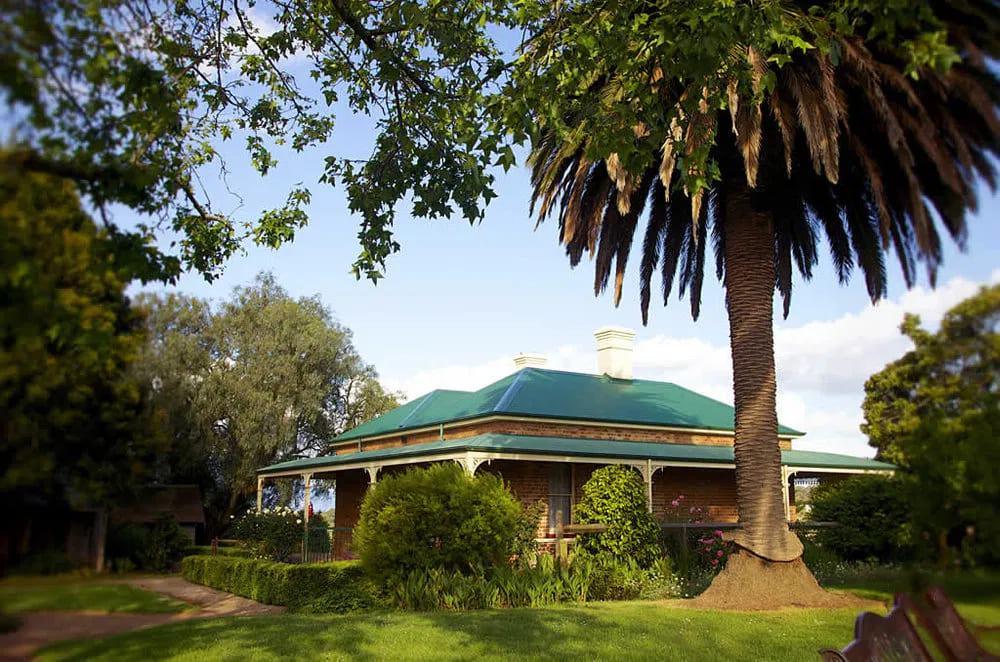 Mont De Lancey Historic Homestead: Visiting the historic Mont De Lancey.